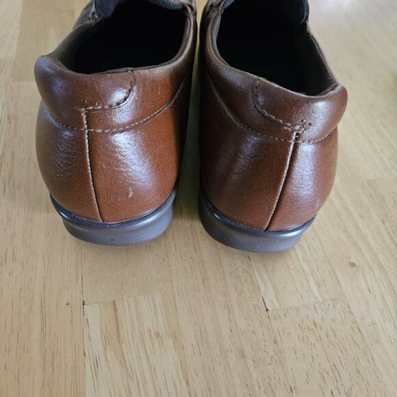 SAS Twin Slip On Leather Loafer - Brandy Brown - sz 8.5M -missing insoles - Picture 5 of 9